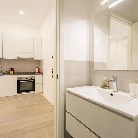 Gorizia Modern One Bedroom By Halldis * Milano